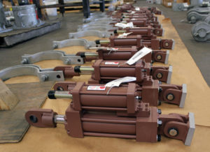 PT&P Hydraulic Snubbers with Pipe Clamps